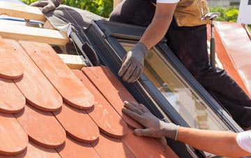 replacement Efail Fach roof windows